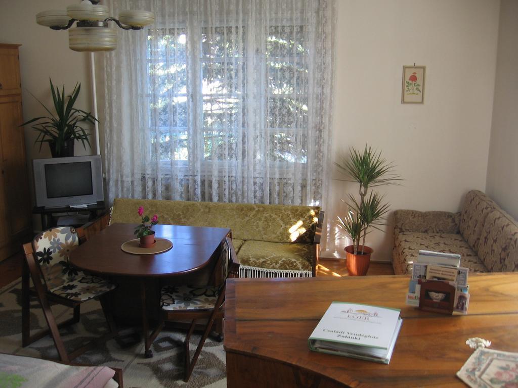 Családi Vendégház Eger Quarto foto